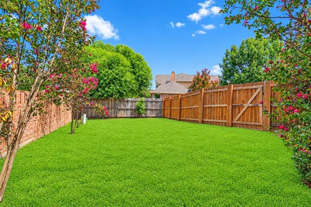 700 Crown Court, Keller, TX 76248