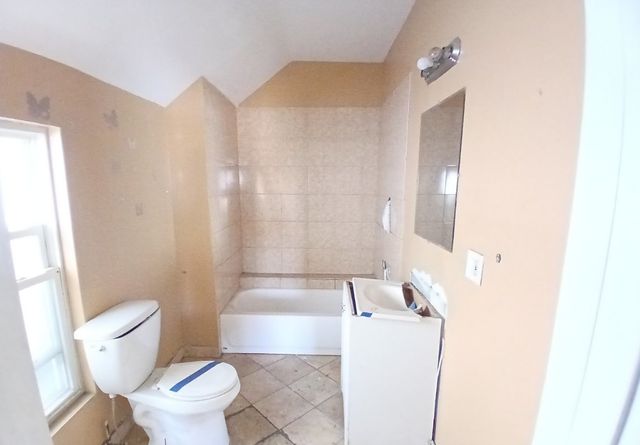 4730 S Wabash Avenue, Chicago, IL 60615