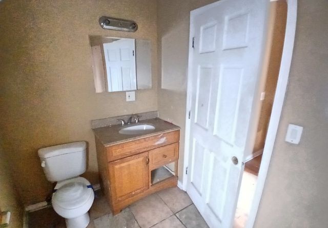 4730 S Wabash Avenue, Chicago, IL 60615