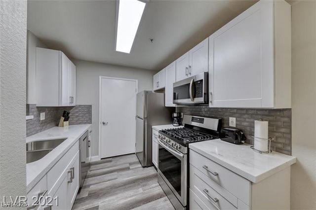 950 Seven Hills Drive 2013, Henderson, NV 89052