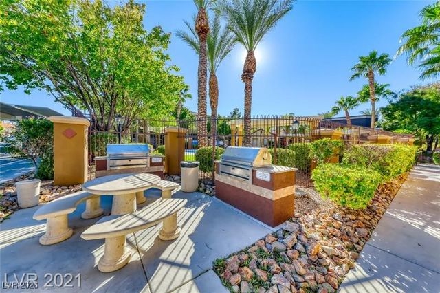 950 Seven Hills Drive 2013, Henderson, NV 89052