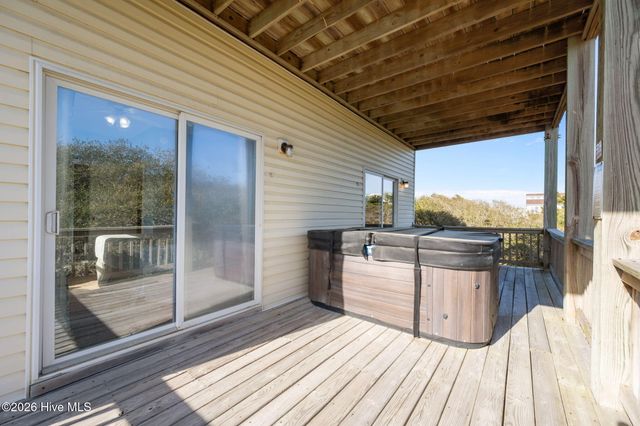 2060 New River Inlet Road, N Topsail Beach, NC 28460