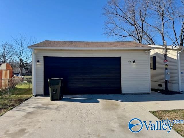 102 Lucas Circle, New Market, AL 35761