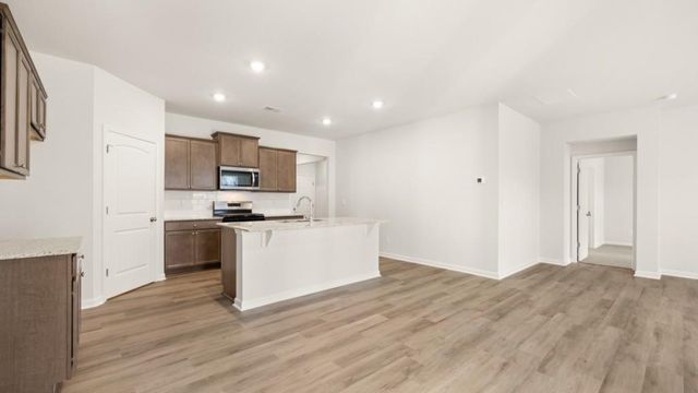 6016 Muirfield Point, Union City, GA 30213