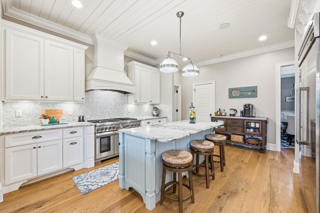 413 Silver Creek Ln., Murrells Inlet, SC 29576