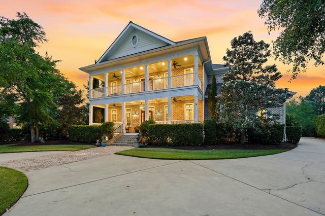 413 Silver Creek Ln., Murrells Inlet, SC 29576