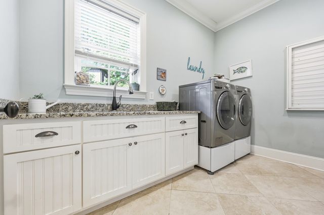 413 Silver Creek Ln., Murrells Inlet, SC 29576