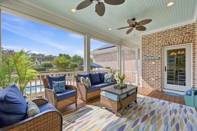 413 Silver Creek Ln., Murrells Inlet, SC 29576