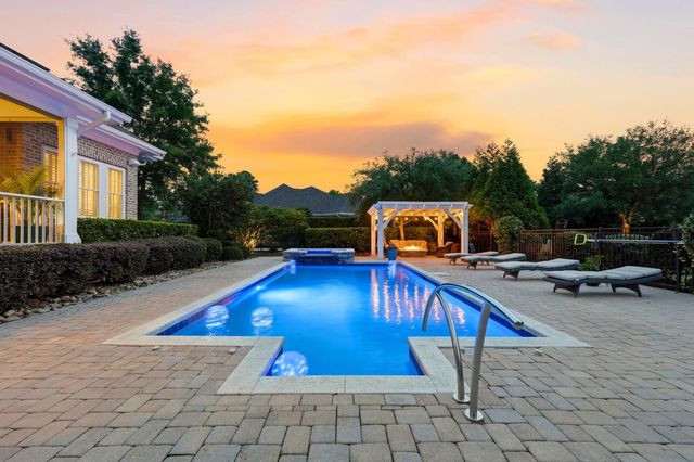 413 Silver Creek Ln., Murrells Inlet, SC 29576
