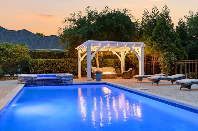 413 Silver Creek Ln., Murrells Inlet, SC 29576