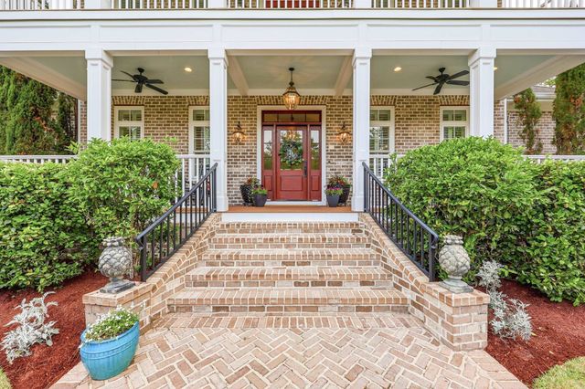 413 Silver Creek Ln., Murrells Inlet, SC 29576