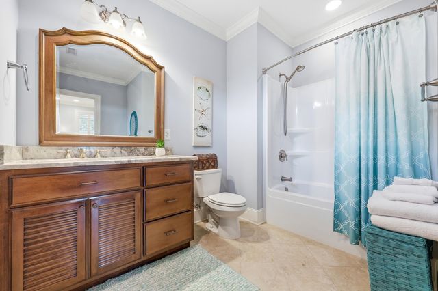 413 Silver Creek Ln., Murrells Inlet, SC 29576