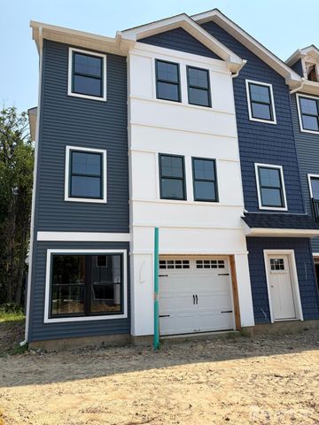12 Bonus Court, Sayreville, NJ 08879