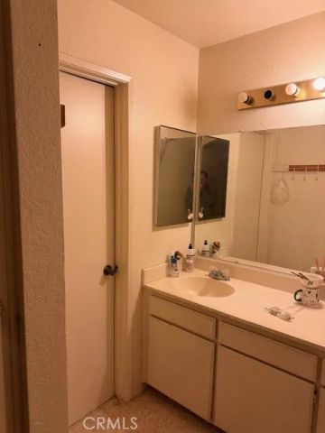 1470 Coral Tree, San Bernardino, CA 92408