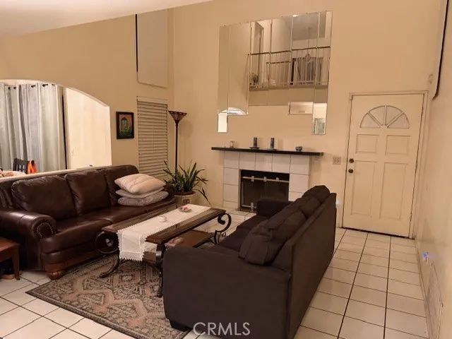 1470 Coral Tree, San Bernardino, CA 92408