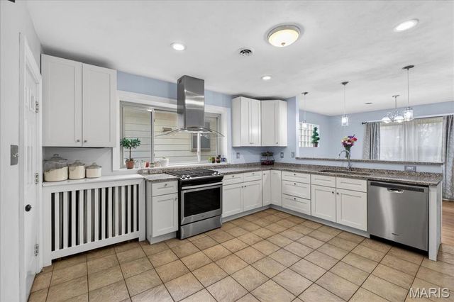 6424 Bradley Avenue, St Louis, MO 63139