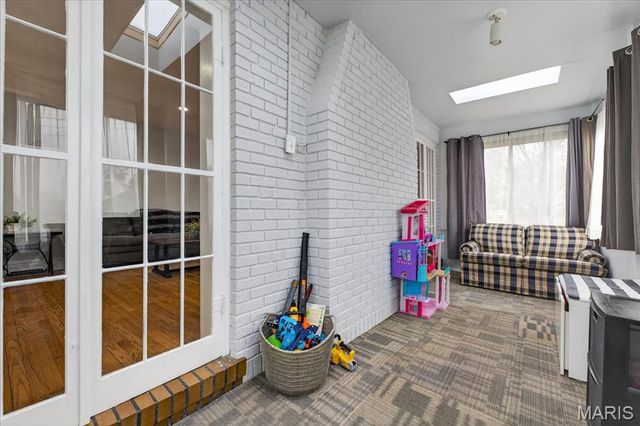 6424 Bradley Avenue, St Louis, MO 63139