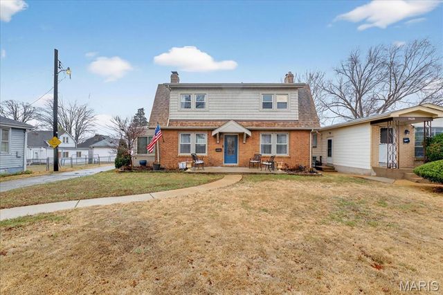 6424 Bradley Avenue, St Louis, MO 63139