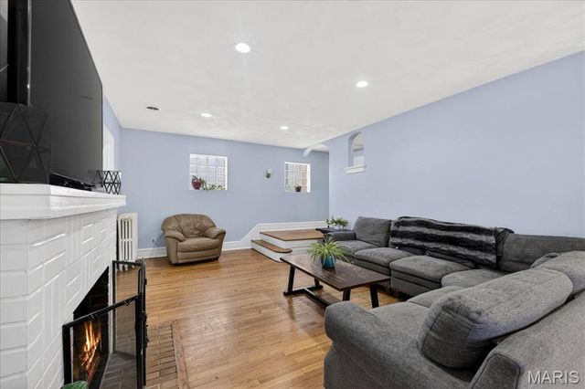 6424 Bradley Avenue, St Louis, MO 63139