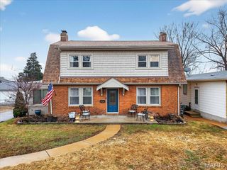 6424 Bradley Avenue, St Louis, MO 63139