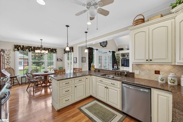 6 Ione Circle, Williamston, SC 29697