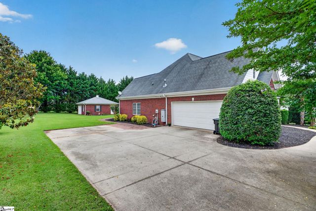 6 Ione Circle, Williamston, SC 29697