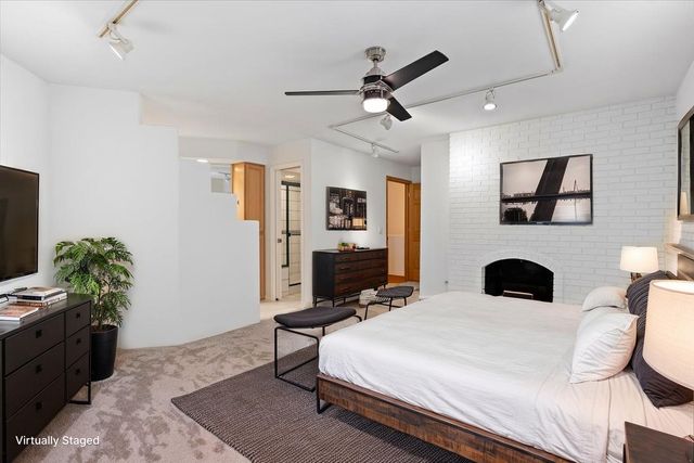 414 S Dee Road, Park Ridge, IL 60068