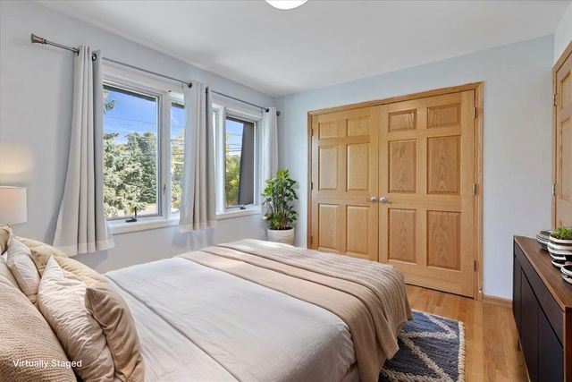 414 S Dee Road, Park Ridge, IL 60068