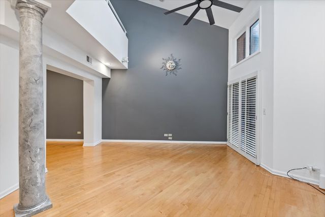 414 S Dee Road, Park Ridge, IL 60068