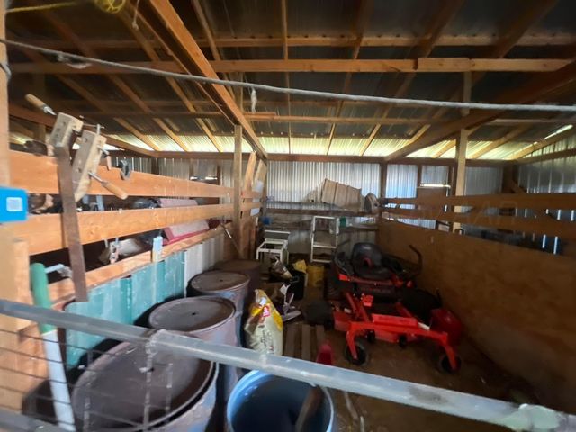 8269 County Rd 5, Pampa, TX 79065