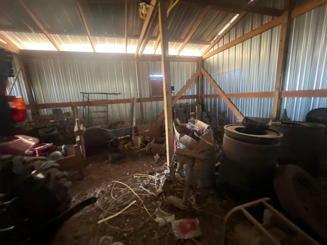 8269 County Rd 5, Pampa, TX 79065