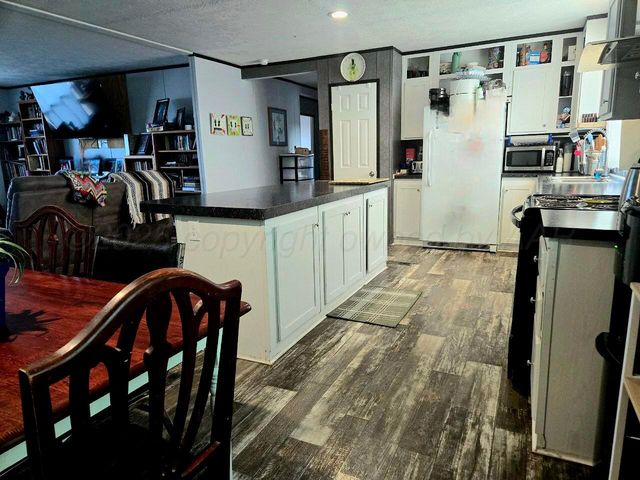 8269 County Rd 5, Pampa, TX 79065