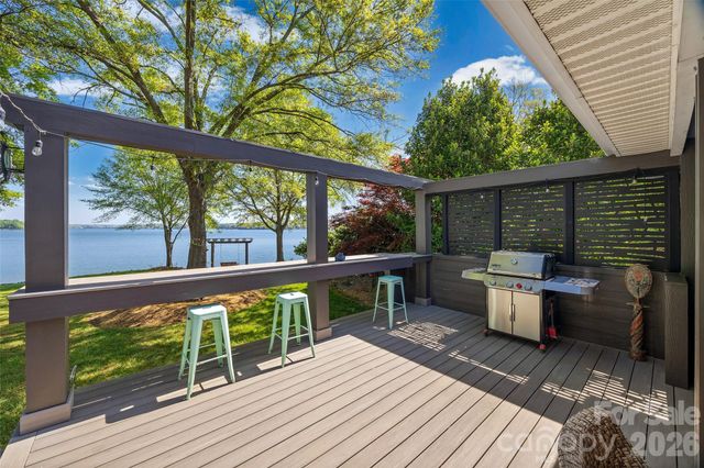 5280 Masons Ferry Road, Clover, SC 29710