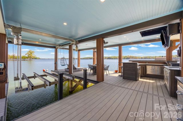 5280 Masons Ferry Road, Clover, SC 29710