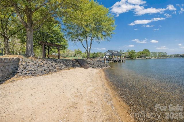 5280 Masons Ferry Road, Clover, SC 29710