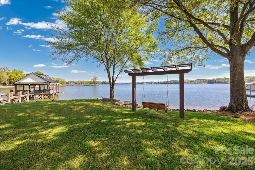 5280 Masons Ferry Road, Clover, SC 29710