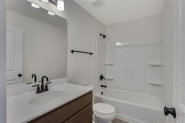 524 Evening Primrose Drive, Wentzville, MO 63385