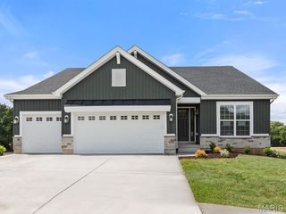 524 Evening Primrose Drive, Wentzville, MO 63385