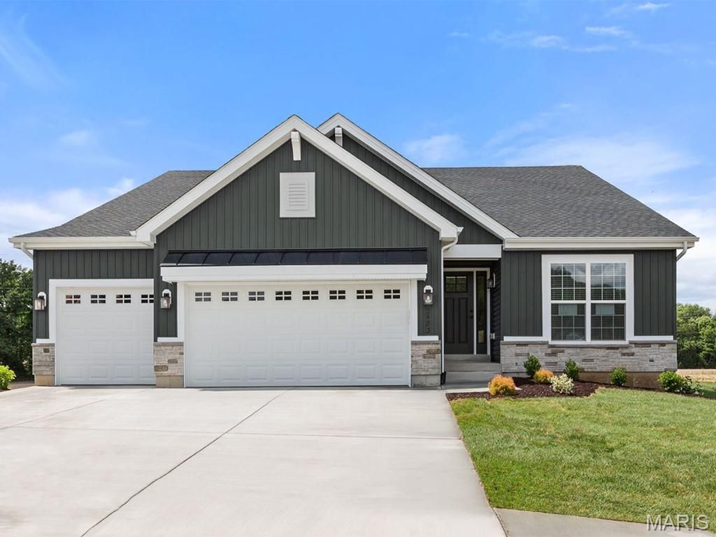 524 Evening Primrose Drive, Wentzville, MO 63385