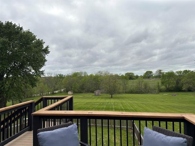 19817 S Clare Road, Spring Hill, KS 66083