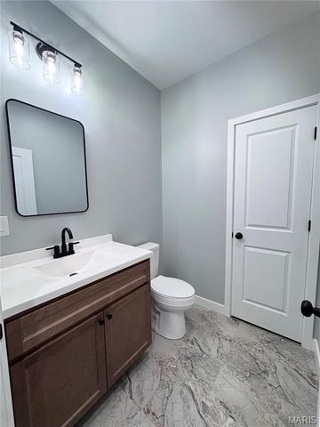 426 Honeysuckle Drive, Hannibal, MO 63401