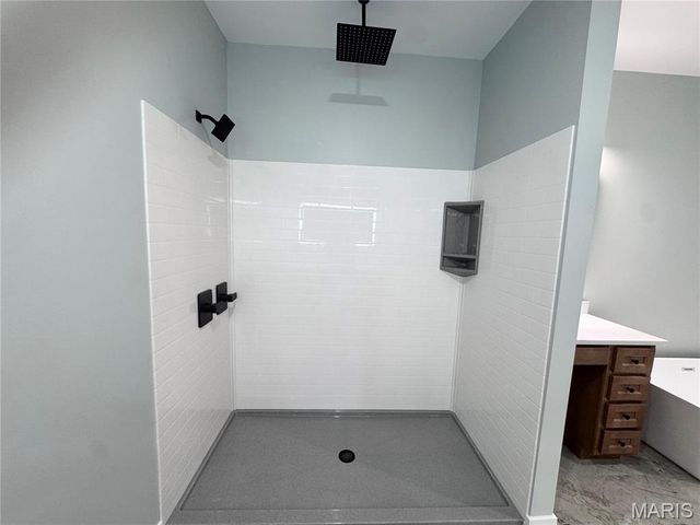 426 Honeysuckle Drive, Hannibal, MO 63401