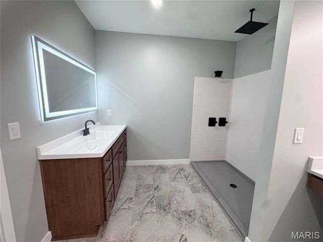 426 Honeysuckle Drive, Hannibal, MO 63401