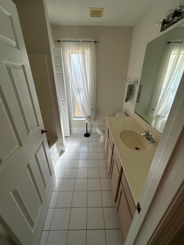 5704 NW Croton Avenue, Port St. Lucie, Port St Lucie, FL 34986