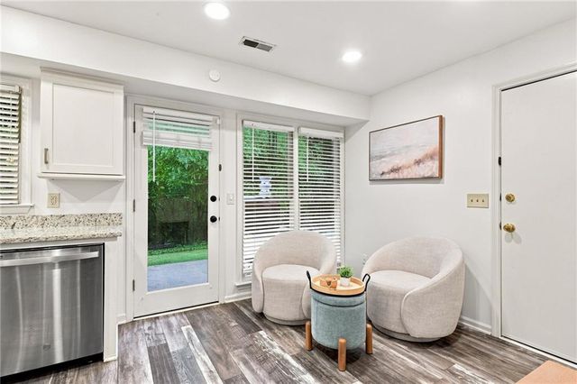414 Roswell Green Lane, Roswell, GA 30075