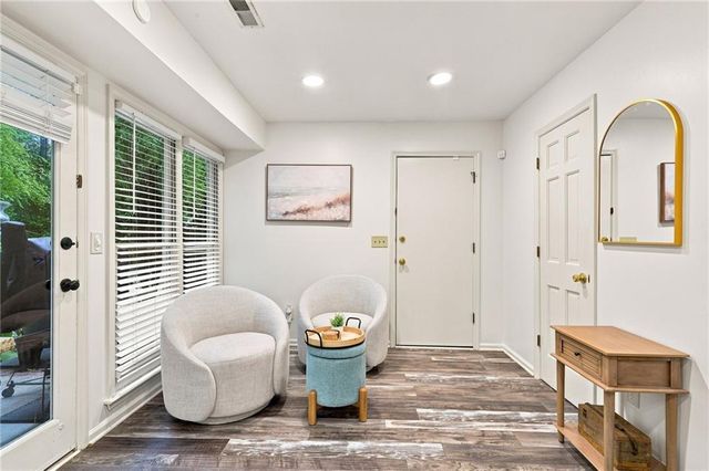 414 Roswell Green Lane, Roswell, GA 30075
