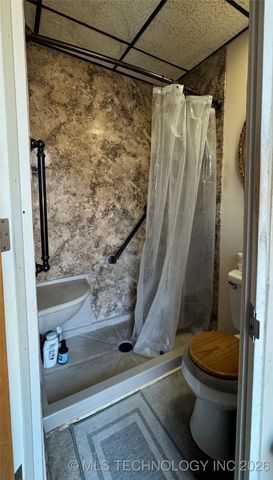 1322 W Easton Place, Tulsa, OK 74127