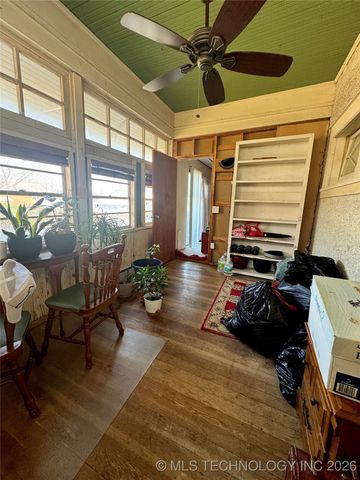 1322 W Easton Place, Tulsa, OK 74127