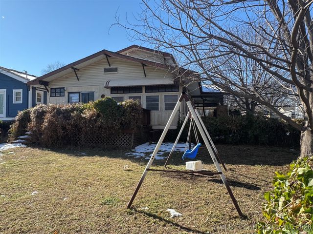 1322 W Easton Place, Tulsa, OK 74127