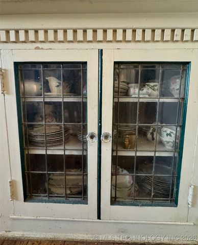 1322 W Easton Place, Tulsa, OK 74127